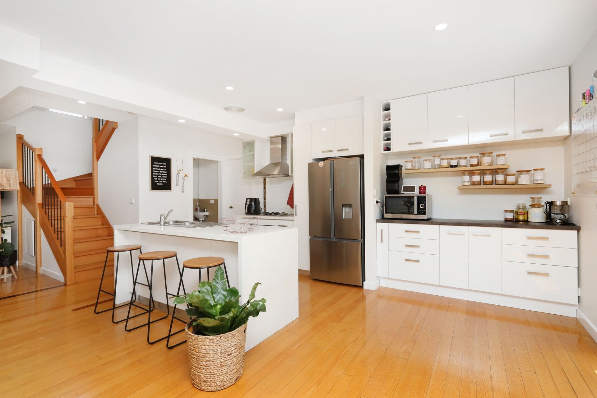 27 Paproth Grove Altona North VIC, Altona North - Thumbnail 6