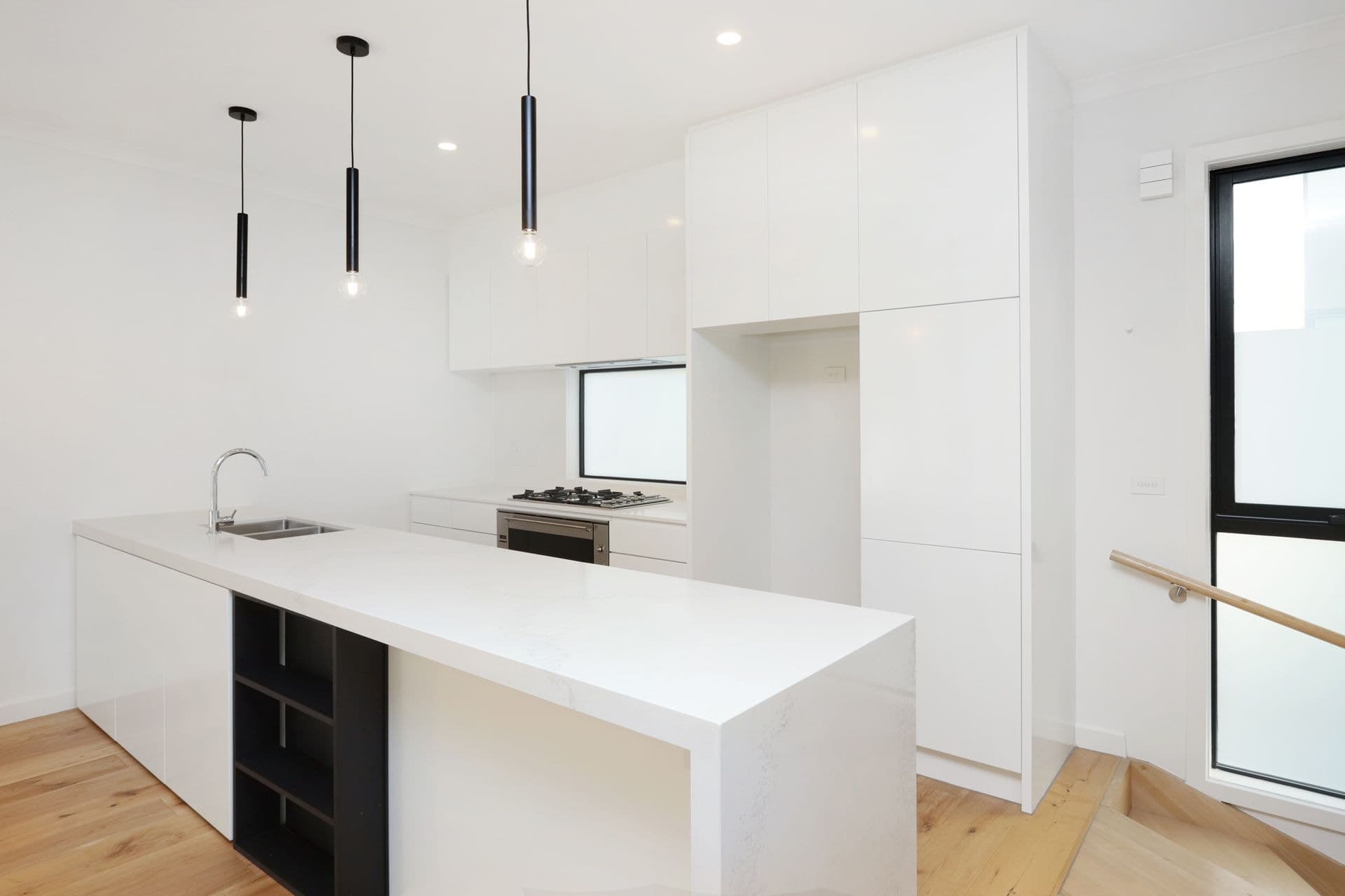 18 Tomkins Road Port Melbourne VIC, Port Melbourne - Thumbnail 4