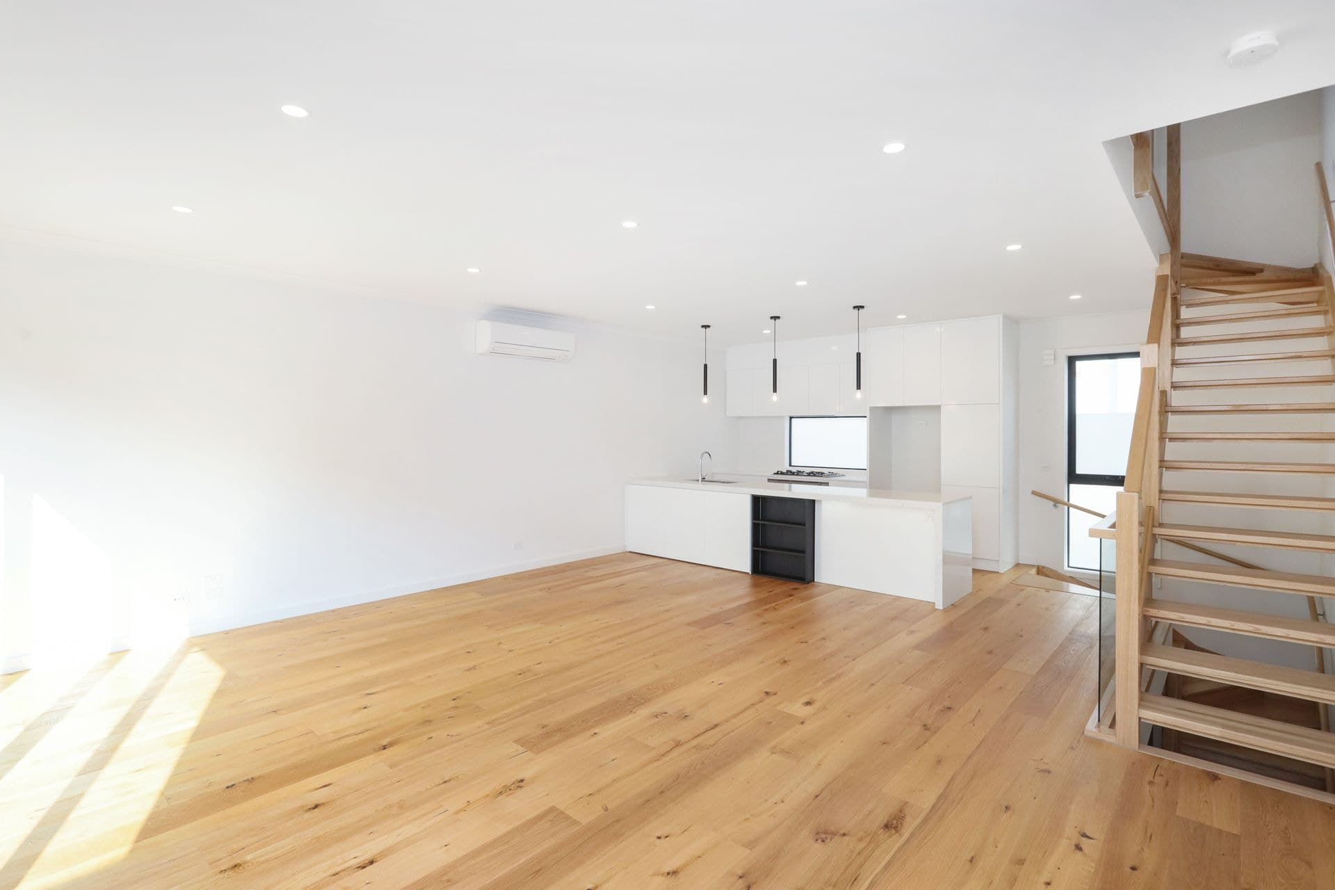 18 Tomkins Road Port Melbourne VIC, Port Melbourne - Thumbnail 5
