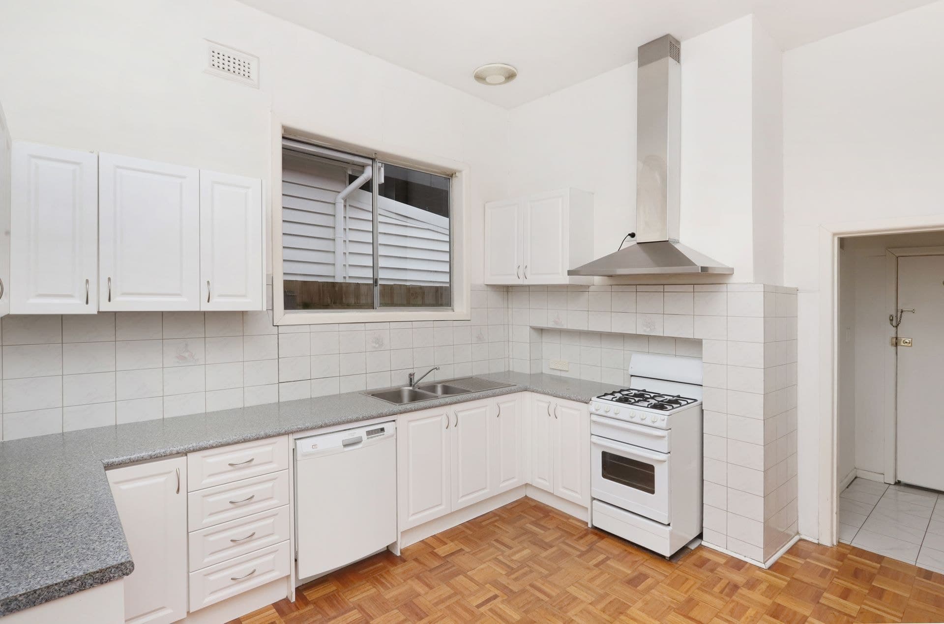 12 Cecil Street Yarraville VIC, Yarraville - Thumbnail 7