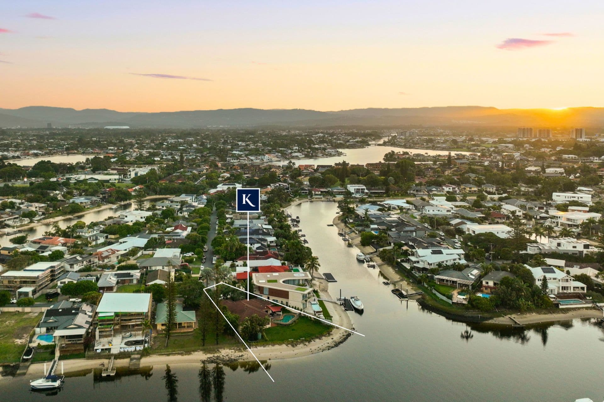 38 Gretel Drive, Mermaid Waters, QLD, 4218, Mermaid Waters - Thumbnail 3