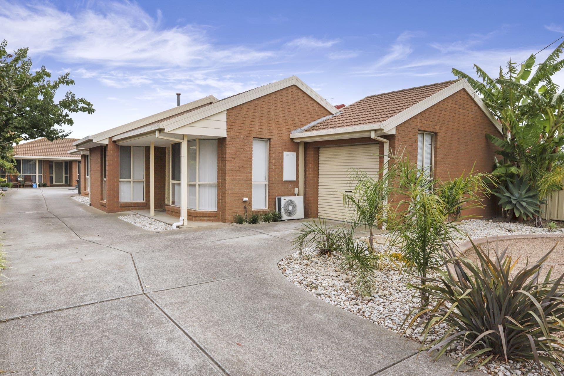 1/26 Crellin Avenue South ALTONA MEADOWS VIC, Altona Meadows - Thumbnail 2