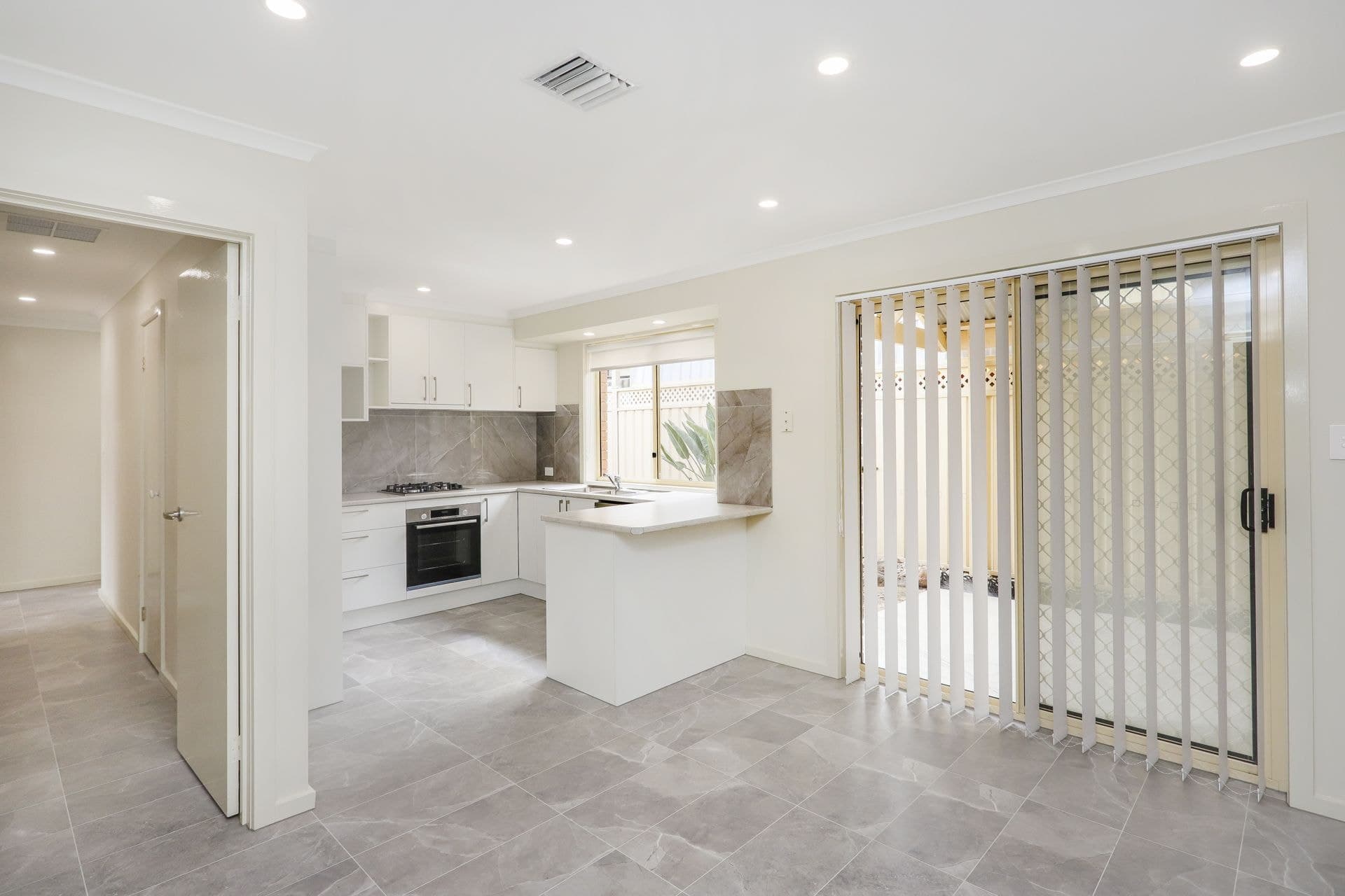 1/26 Crellin Avenue South ALTONA MEADOWS VIC, Altona Meadows - Thumbnail 6