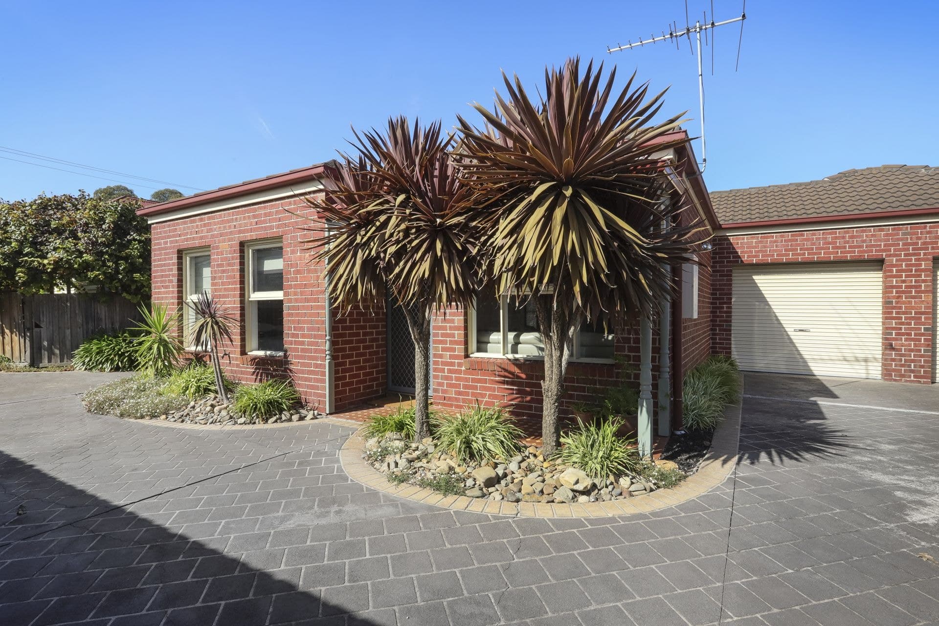 2/57 Challis Street Newport VIC, Newport - Thumbnail 2