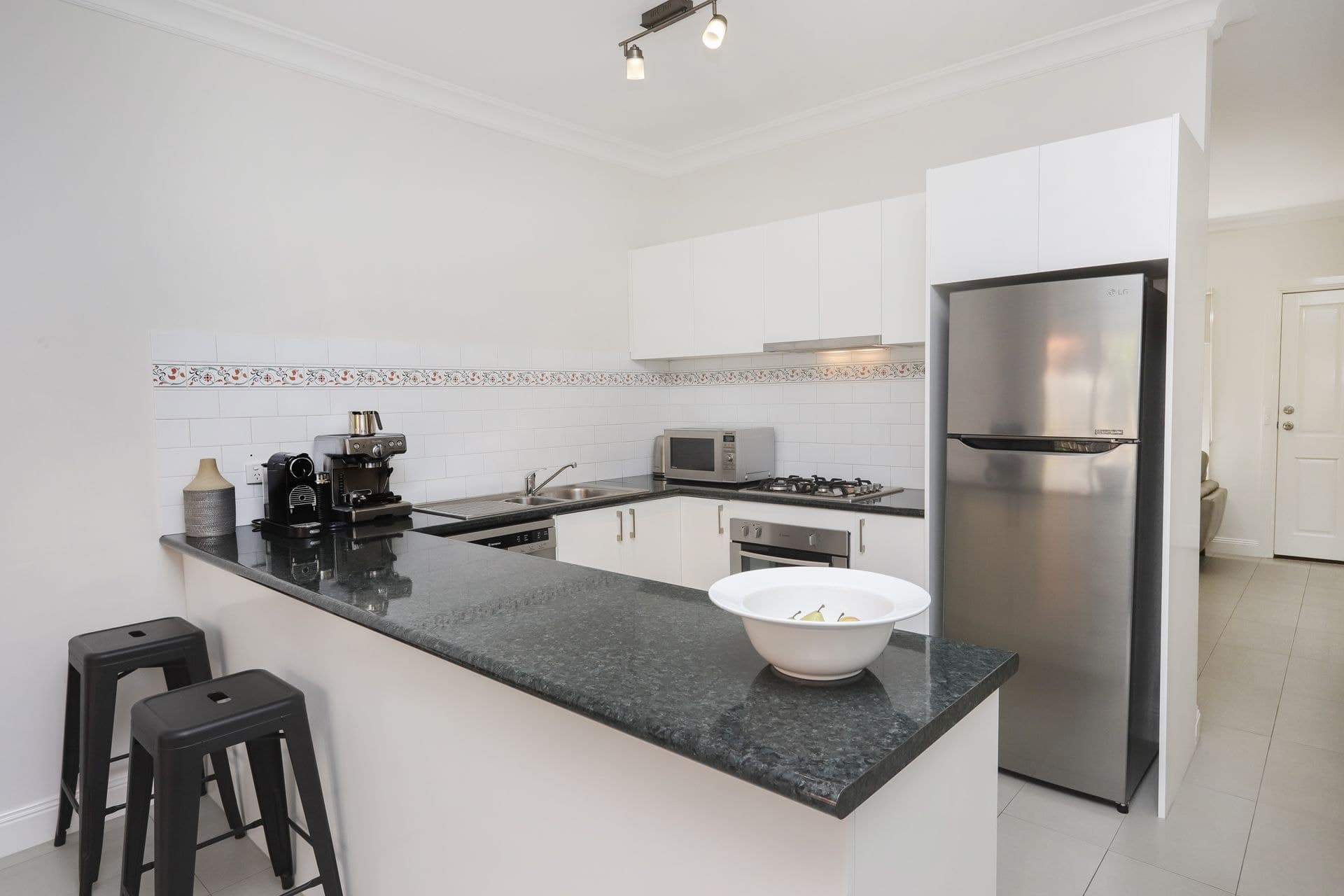 2/57 Challis Street Newport VIC, Newport - Thumbnail 5