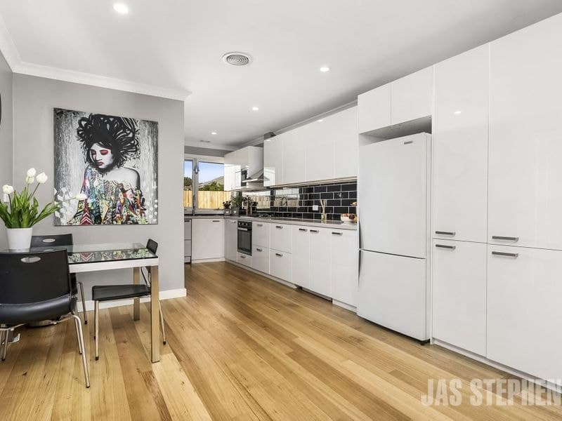 4/101 Blackshaws Road Newport VIC, Newport - Thumbnail 3