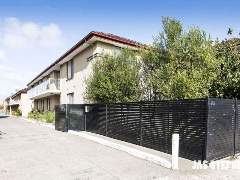1/707 Barkly Street West Footscray VIC, West Footscray - Thumbnail 2