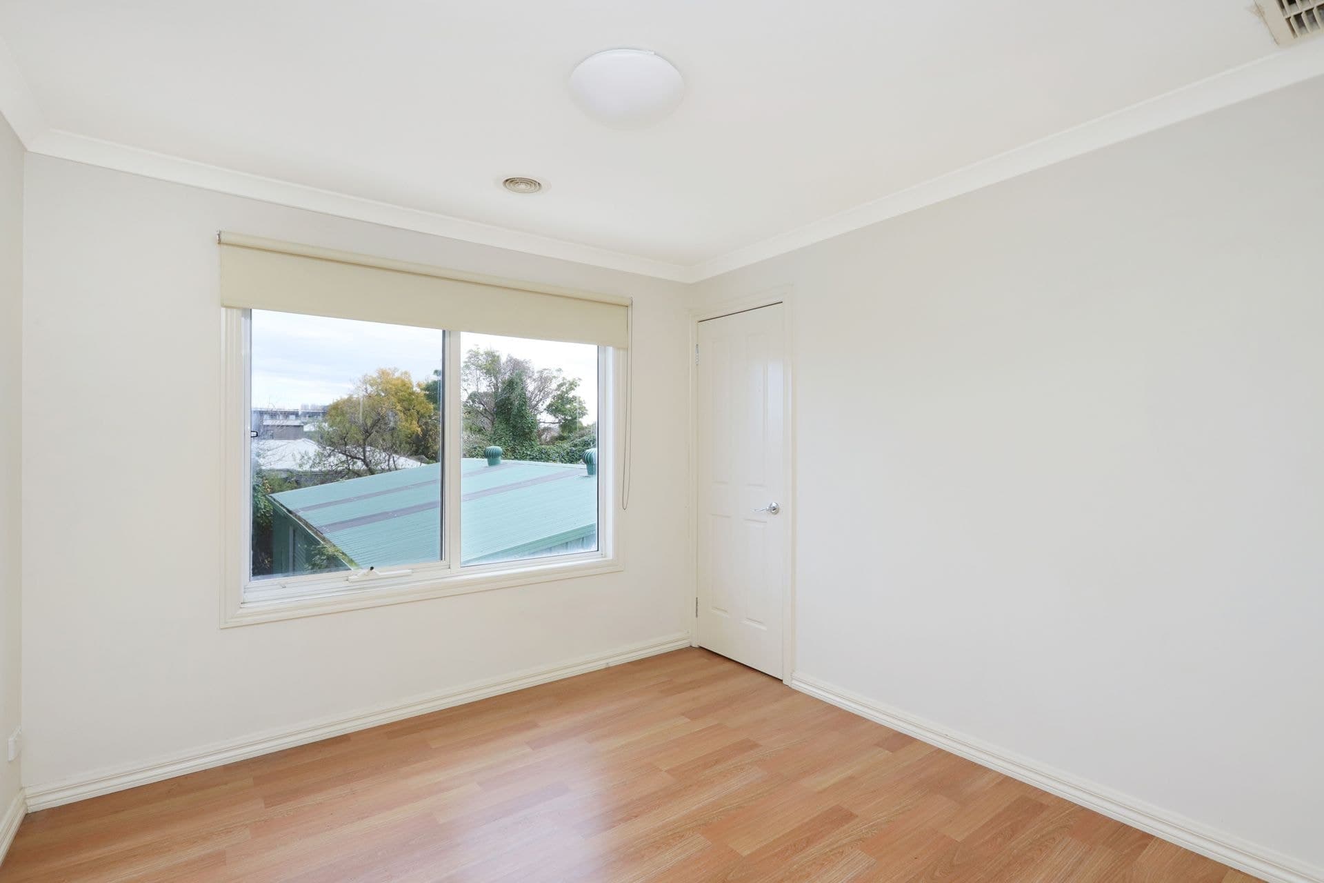 2/4 Clarendon Parade West Footscray VIC, West Footscray - Thumbnail 8
