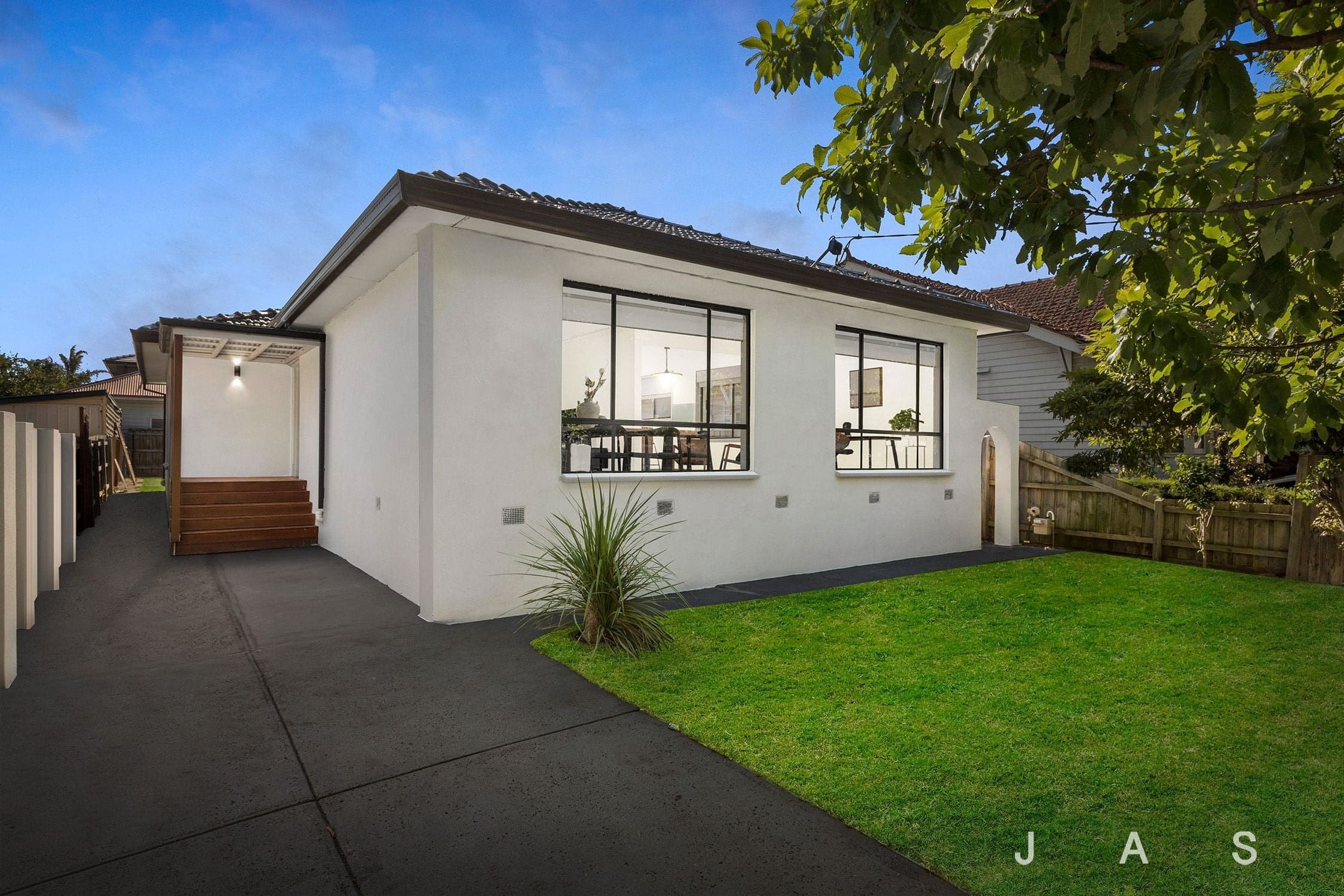 66 Fehon Street Yarraville VIC, Yarraville - Thumbnail 2