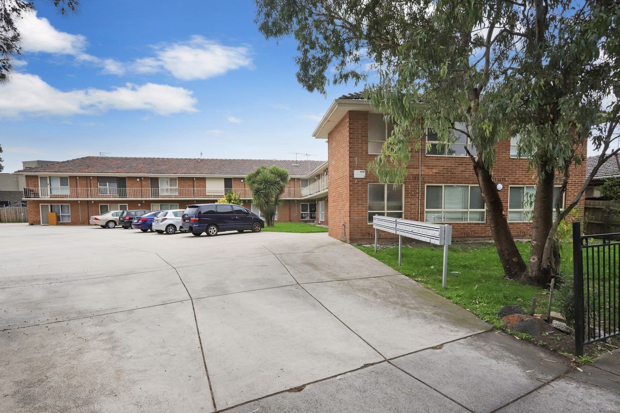 21/1 Hatfield Court West Footscray VIC, West Footscray - Thumbnail 2