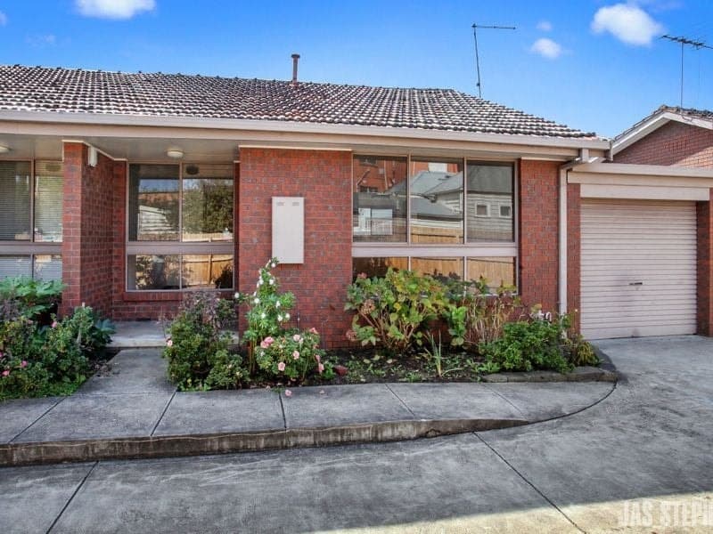 2/32 Barnett Street Yarraville VIC, Yarraville - Thumbnail 2