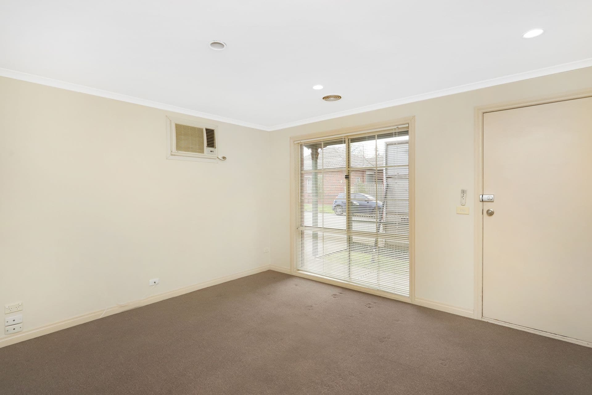 27 Charlotte Street Yarraville VIC, Yarraville - Thumbnail 3