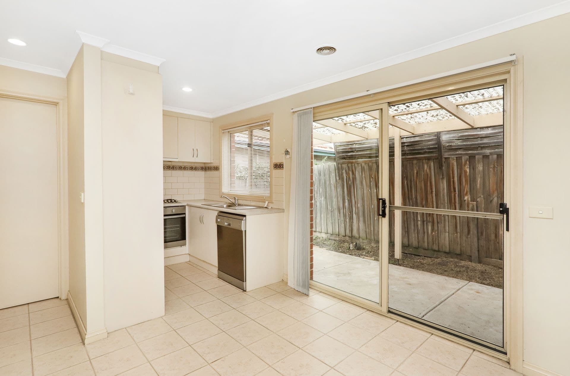 27 Charlotte Street Yarraville VIC, Yarraville - Thumbnail 5