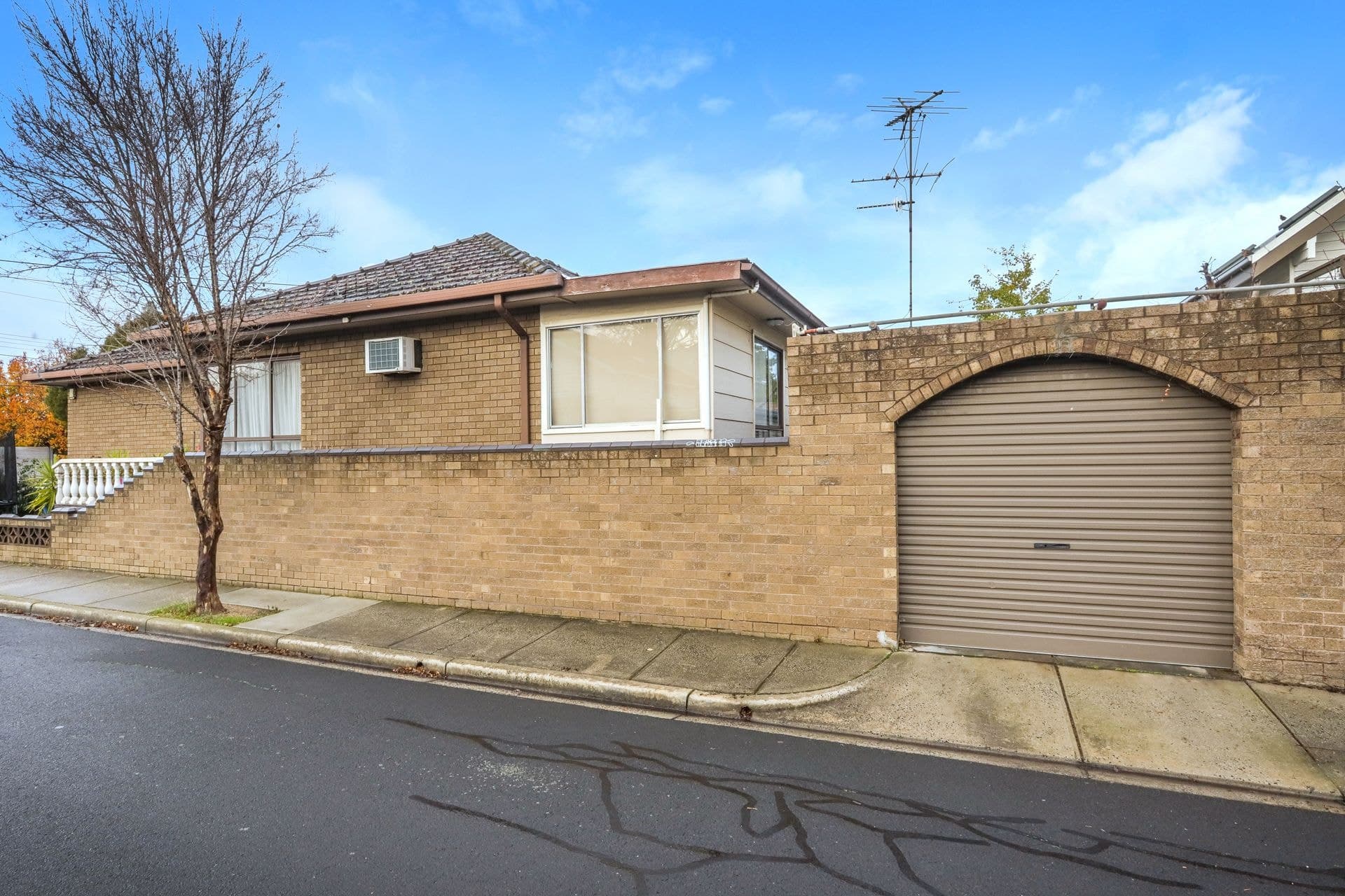 24 Fehon Street Yarraville VIC, Yarraville - Image 1