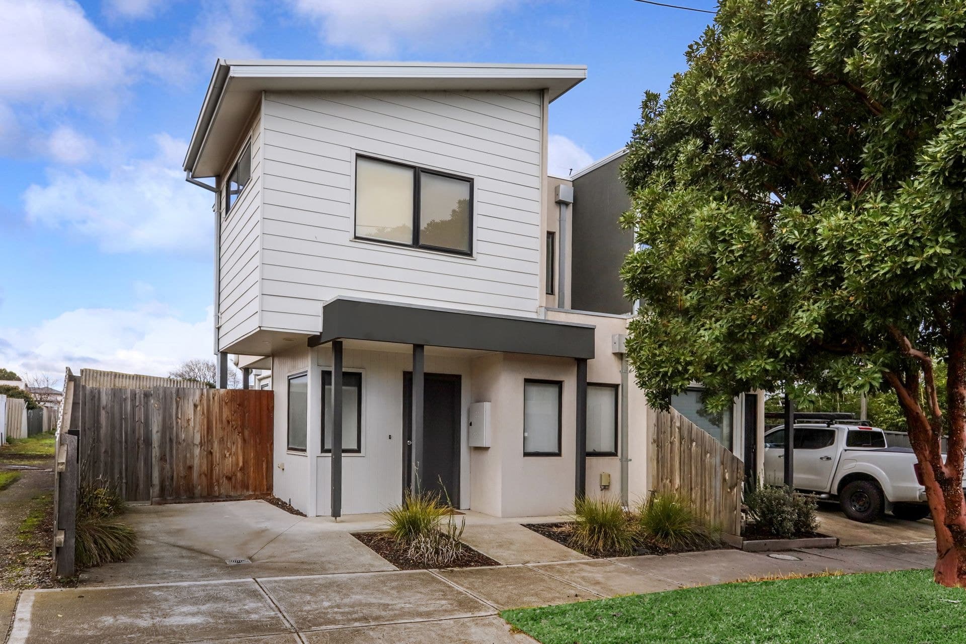 13 Aliwal Street West Footscray VIC, West Footscray - Thumbnail 2
