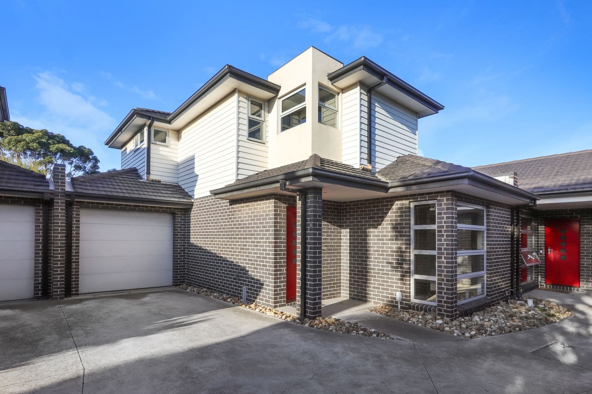 2/5 Little Street Altona North VIC, Altona North - Thumbnail 2