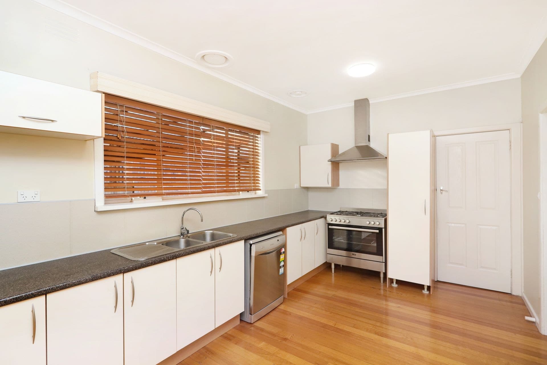 50 Marion St Altona North VIC, Altona North - Thumbnail 4