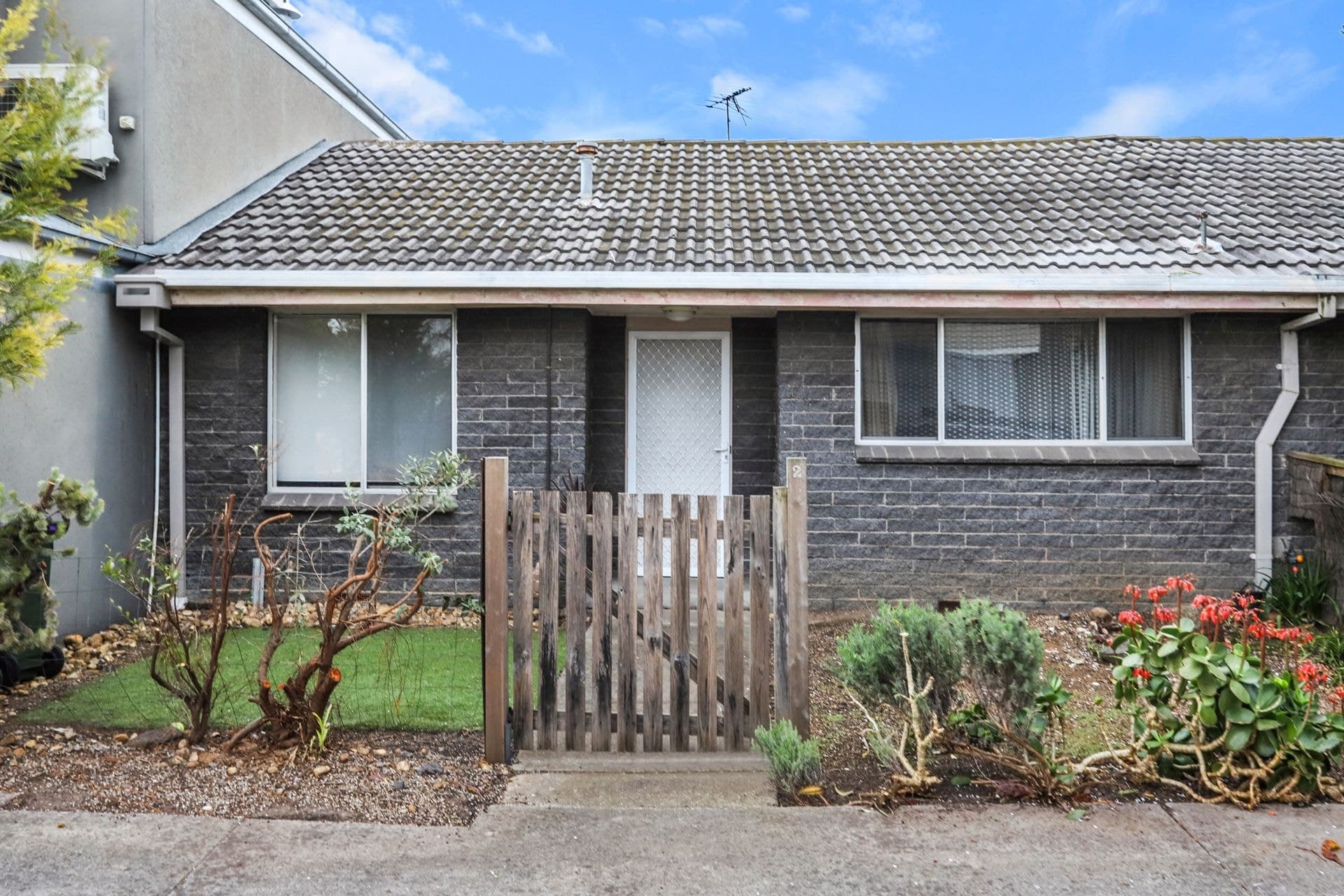 2/6 Hanmer Street, Williamstown, Williamstown - Thumbnail 2