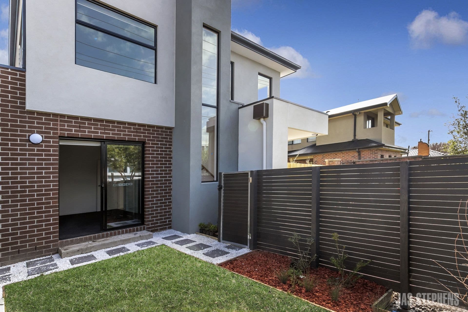 1/198 Hyde Street Yarraville VIC, Yarraville - Thumbnail 3