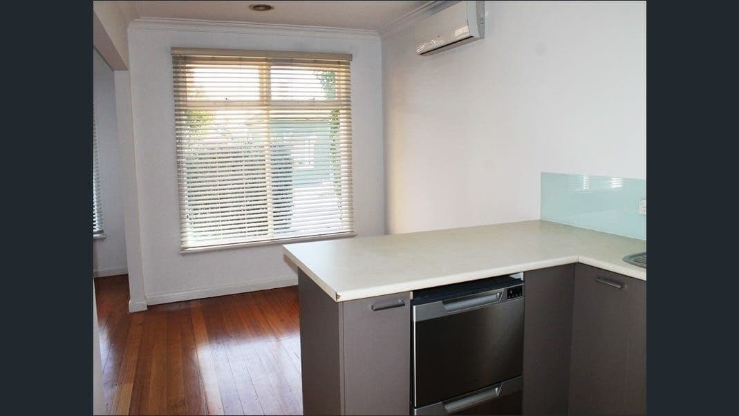 30 White Street, Footscray, Footscray - Thumbnail 5