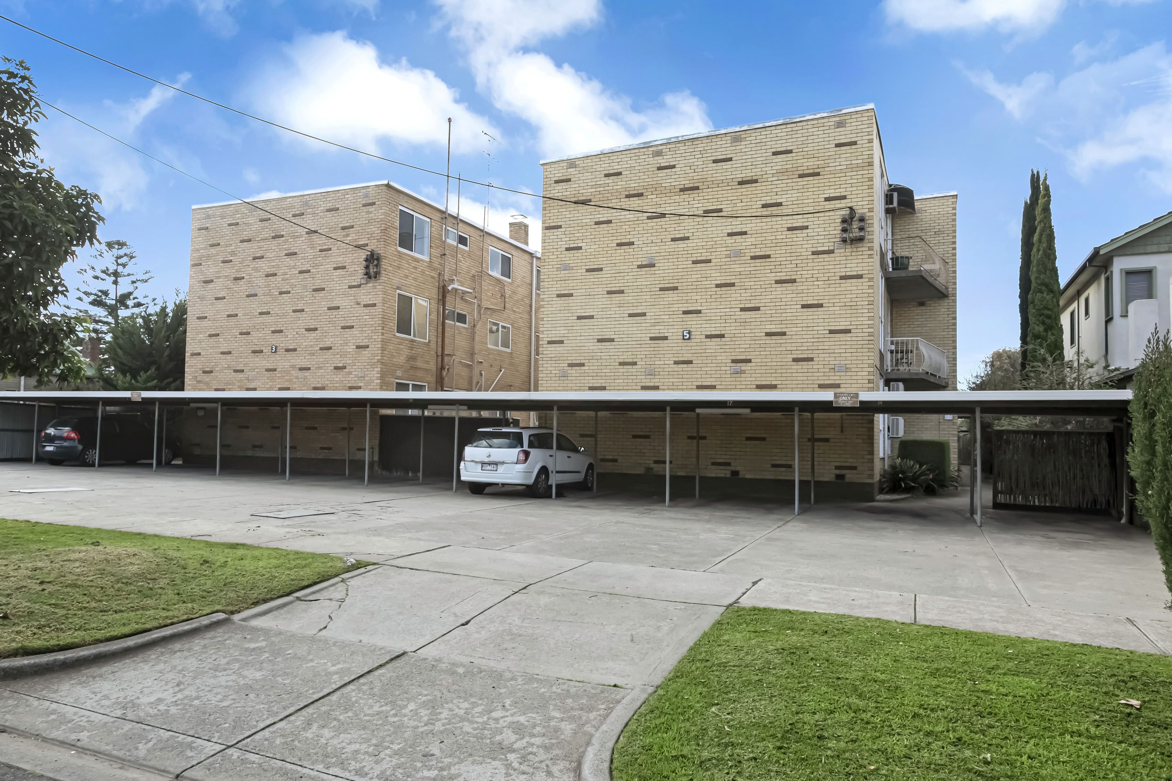 22/5 Lewis Street Kingsville VIC, Kingsville - Thumbnail 2