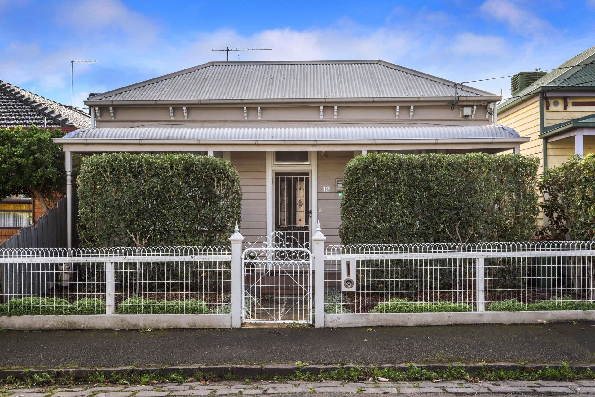 12 Burns Street Yarraville VIC, Yarraville - Thumbnail 2