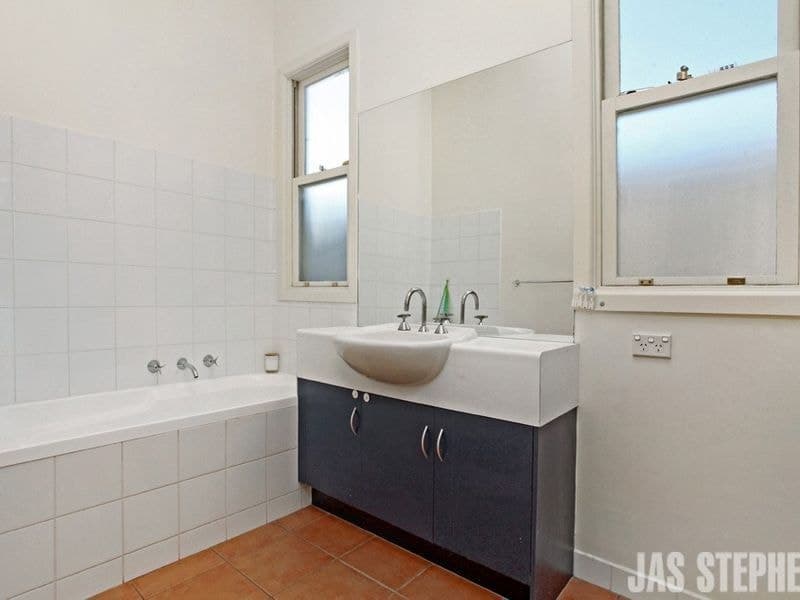 96 Tarrengower Street Yarraville VIC, Yarraville - Thumbnail 7