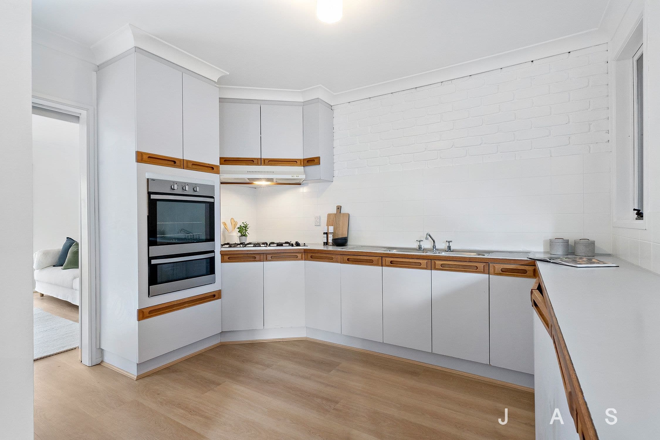 68 Commercial Road Footscray VIC, Footscray - Thumbnail 5
