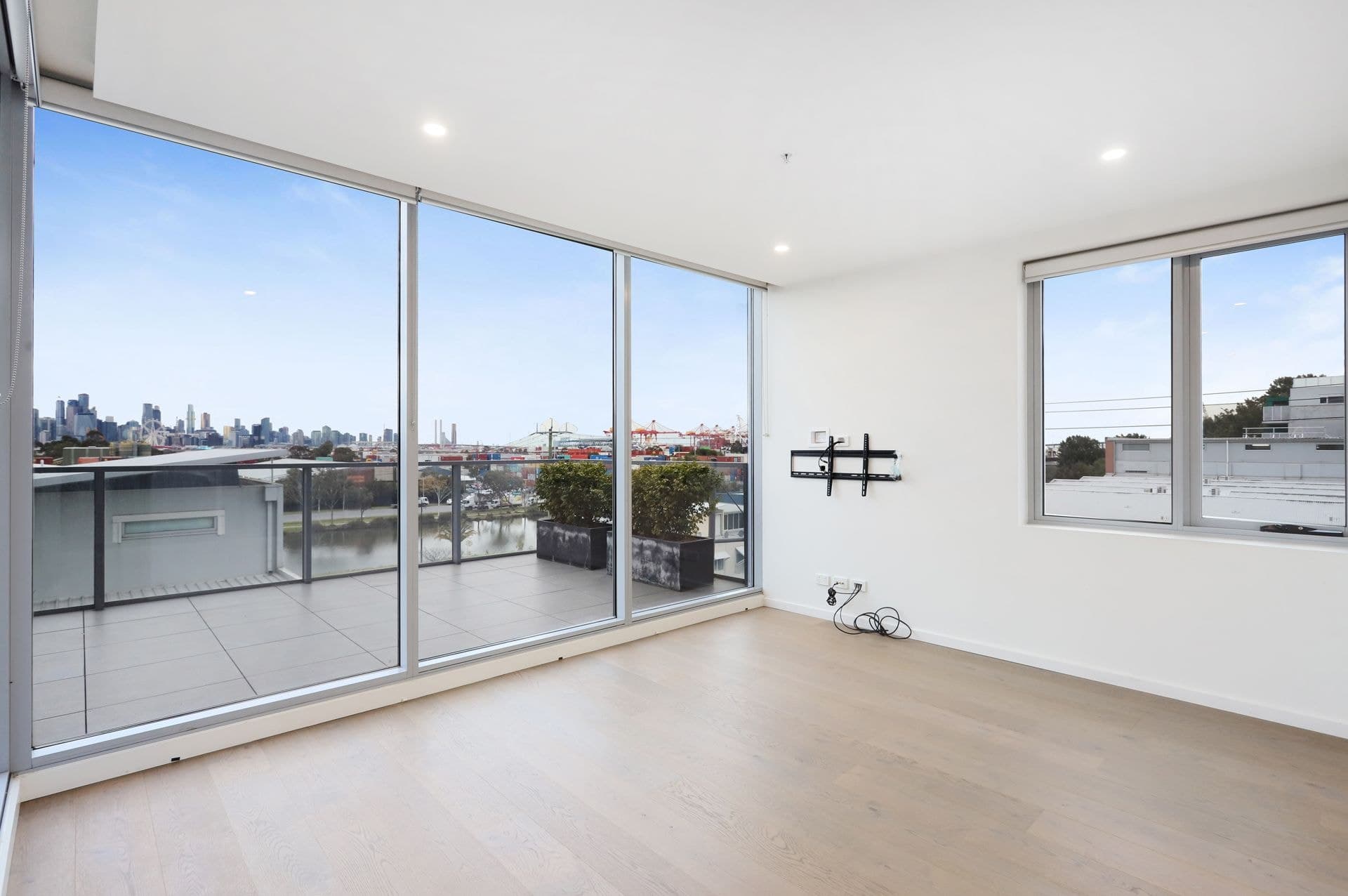 210/1 Moreland Street Footscray VIC, Footscray - Thumbnail 4