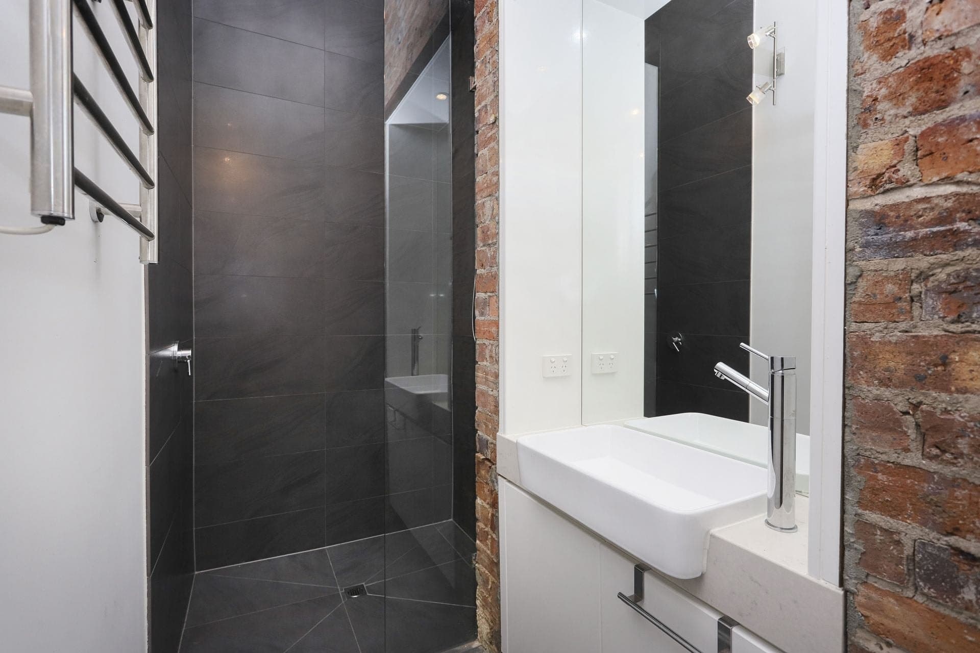 213 Buckley Street Seddon VIC, Seddon - Thumbnail 5