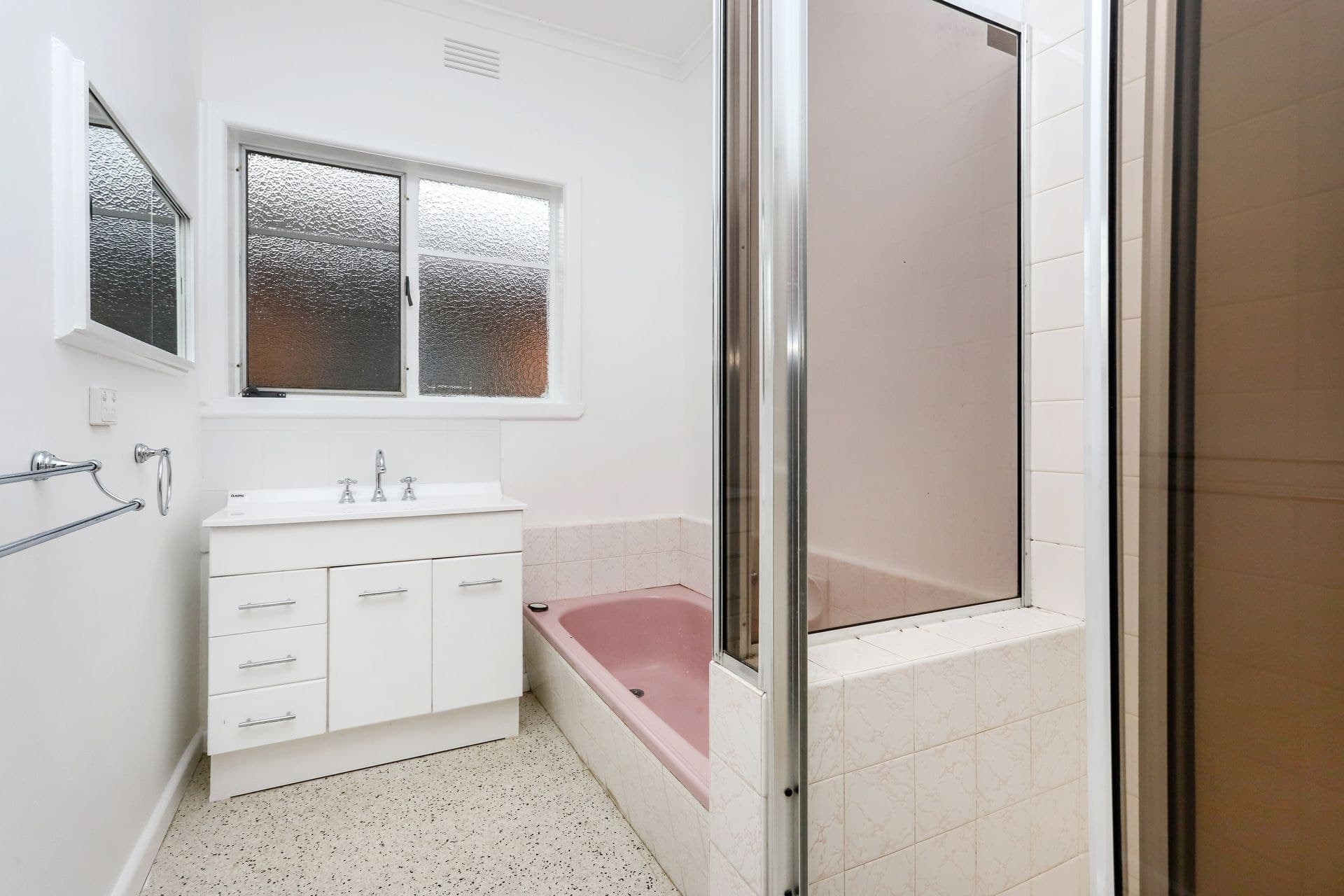 24 Castle Street Yarraville VIC, Yarraville - Thumbnail 4