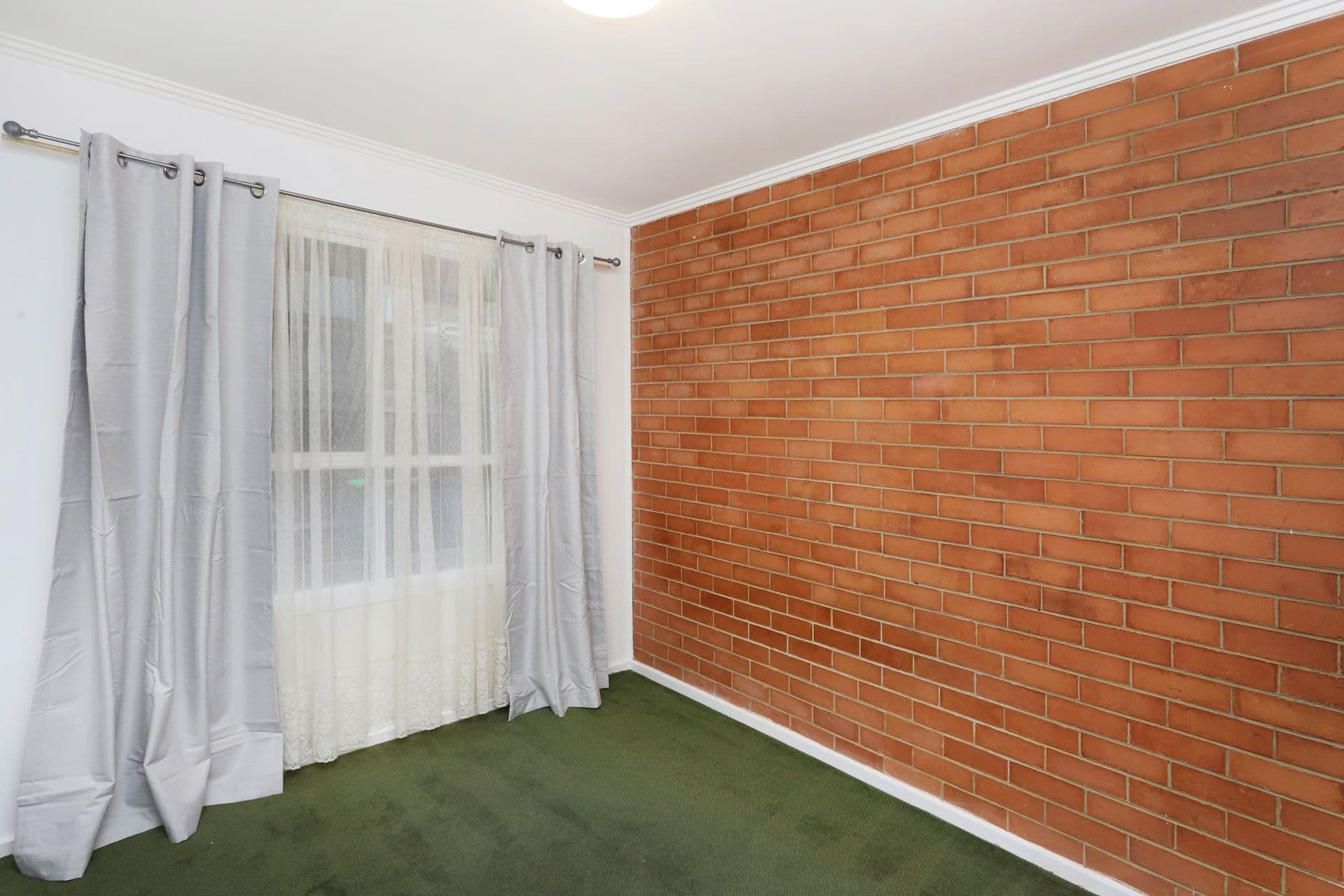 2/184 Mason Street Newport VIC, Newport - Thumbnail 5