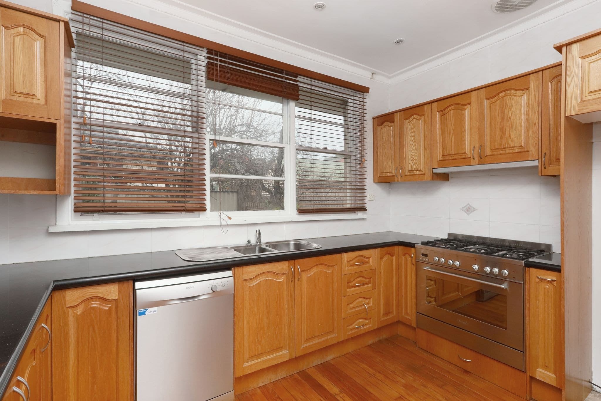 409 Geelong Road Kingsville VIC, Kingsville - Thumbnail 6