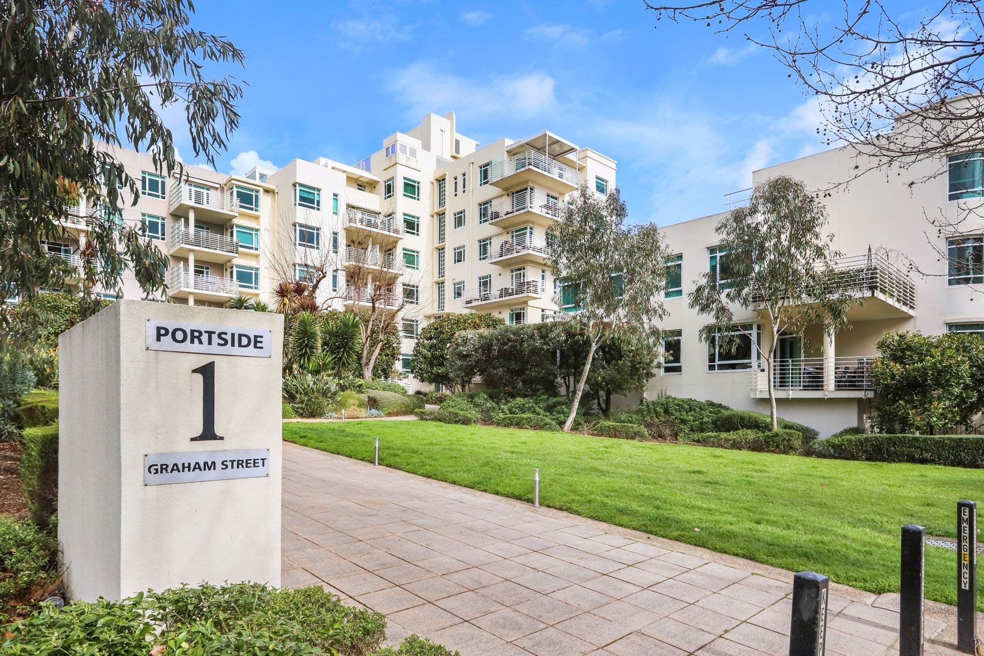 51/1 Graham Street Port Melbourne VIC, Port Melbourne - Thumbnail 2