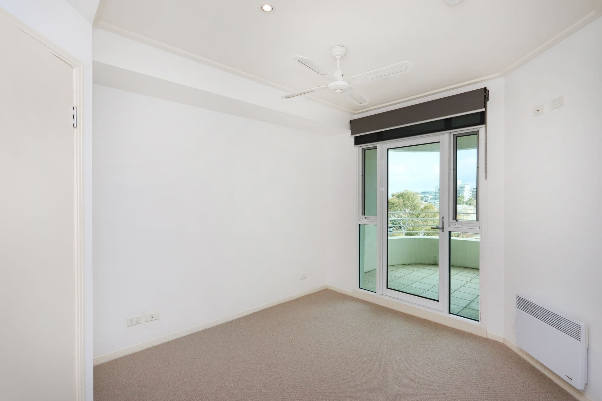 51/1 Graham Street Port Melbourne VIC, Port Melbourne - Thumbnail 6