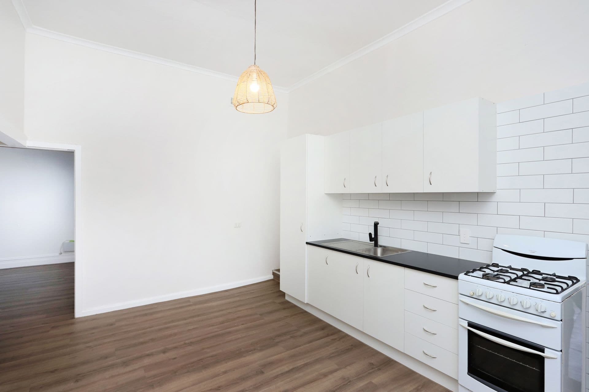 65 Fehon Street Yarraville VIC, Yarraville - Thumbnail 2