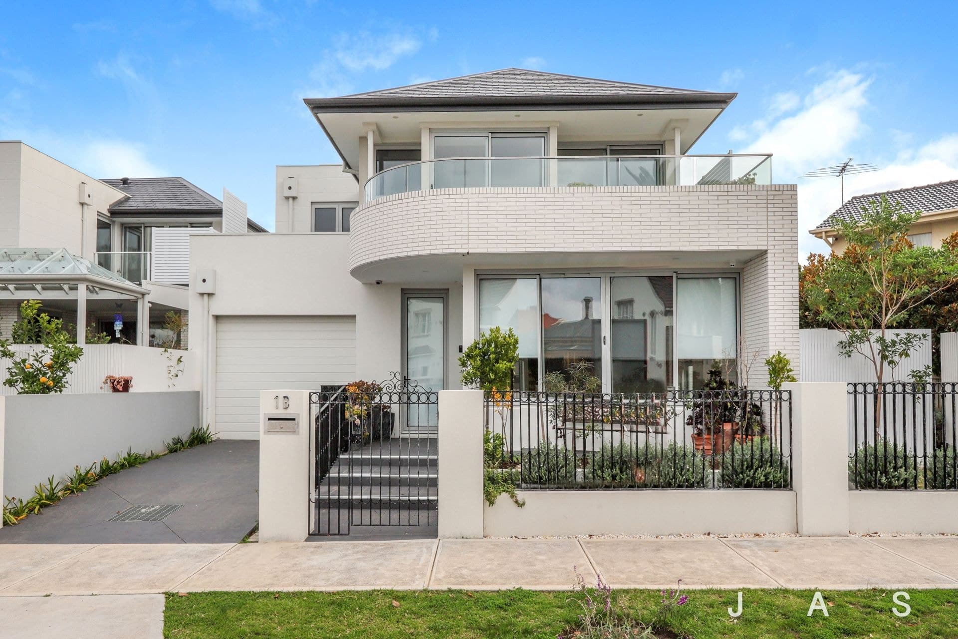 1B Stewart Street Williamstown VIC, Williamstown - Thumbnail 2