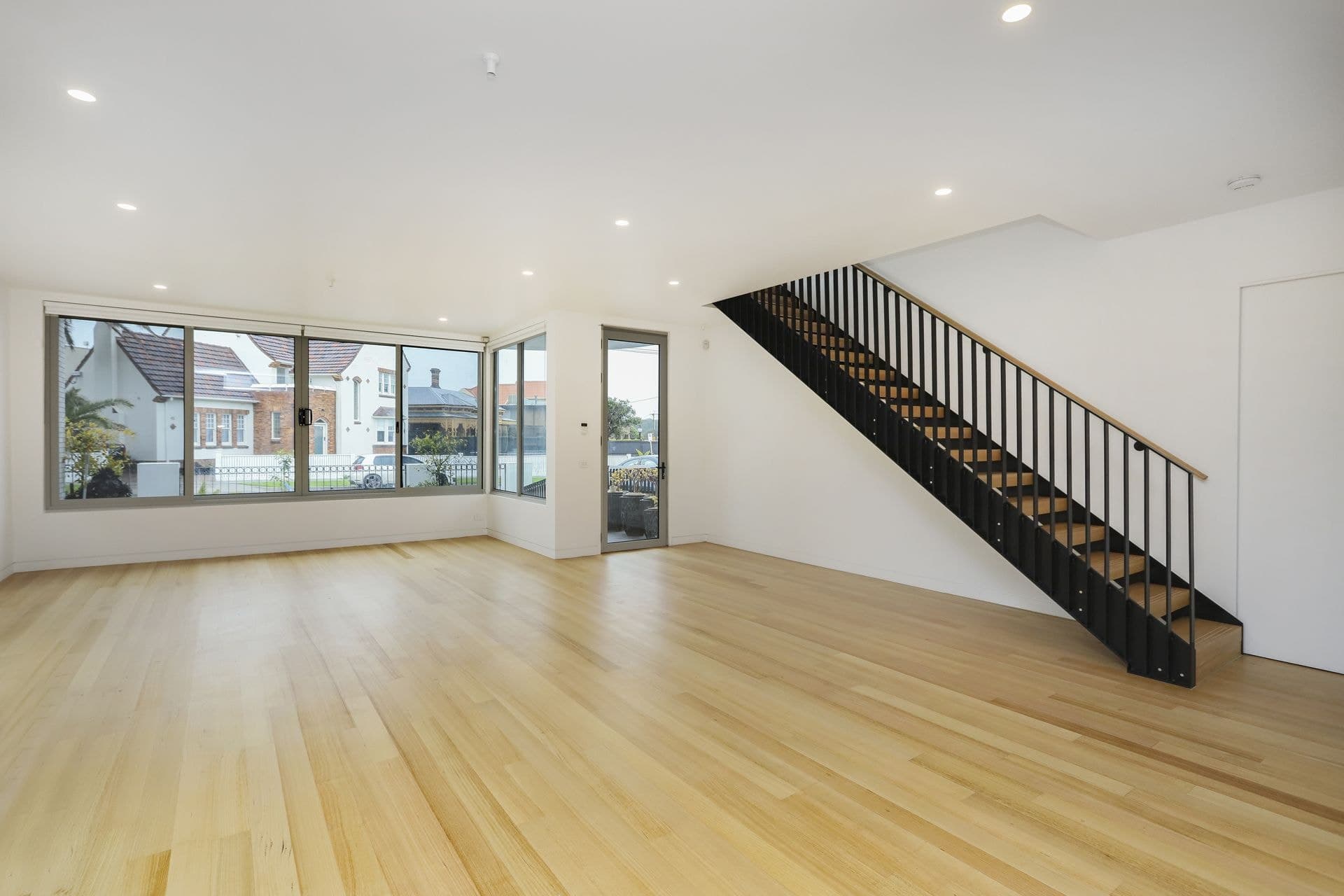 1B Stewart Street Williamstown VIC, Williamstown - Thumbnail 3