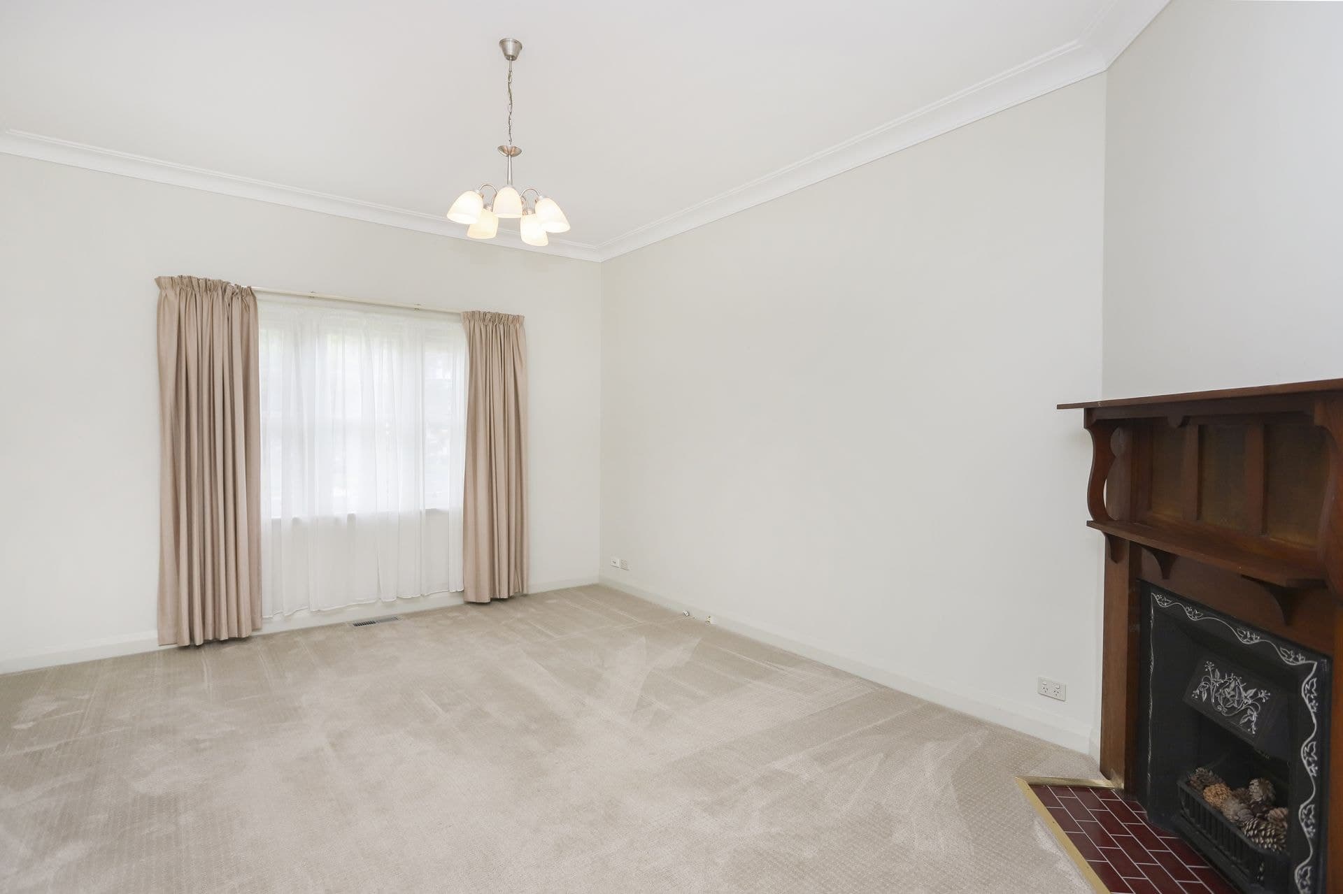 82 Newcastle Street Newport VIC, Newport - Thumbnail 6