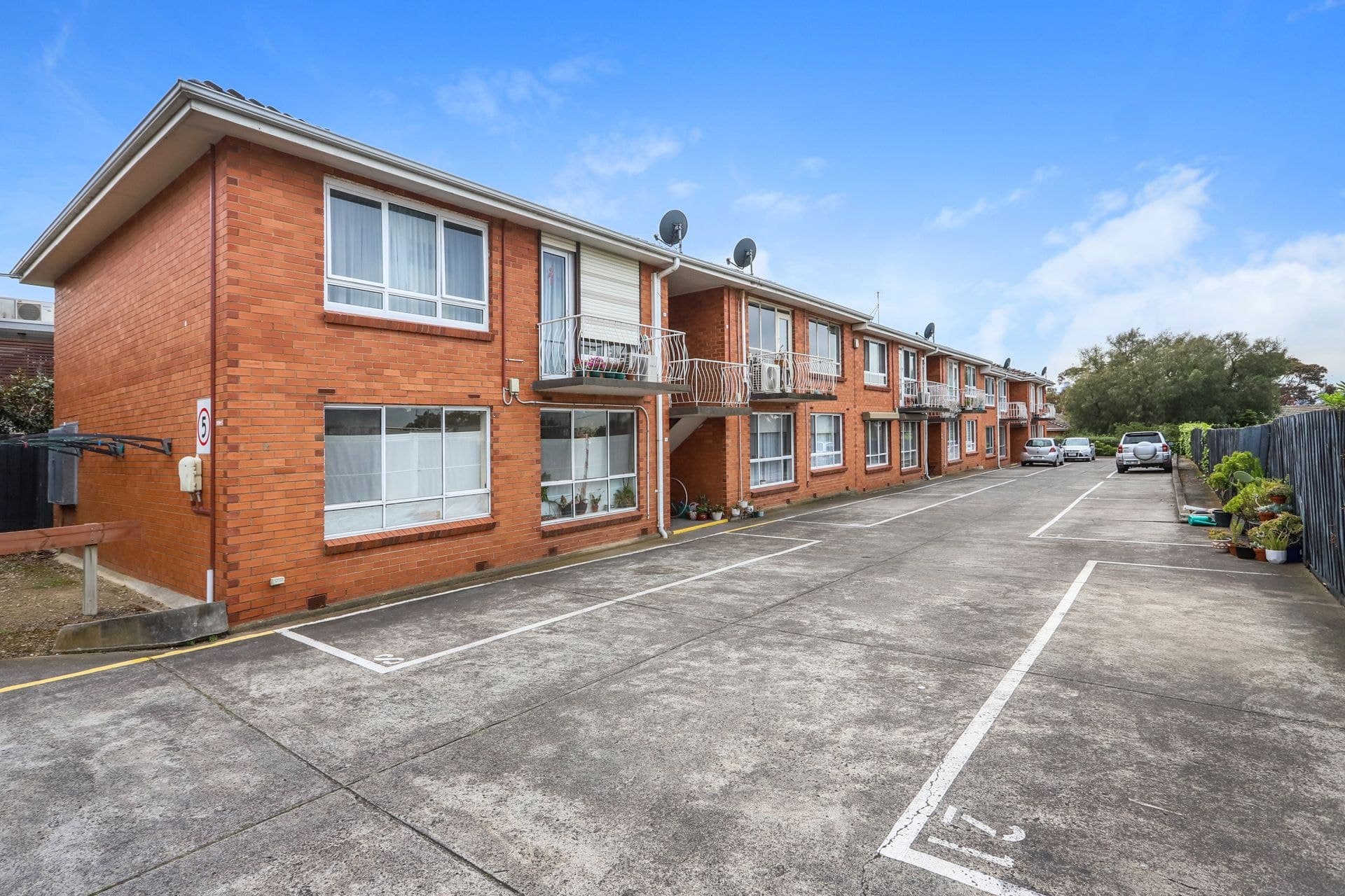 25/51 Stephen Street Yarraville VIC, Yarraville - Thumbnail 2