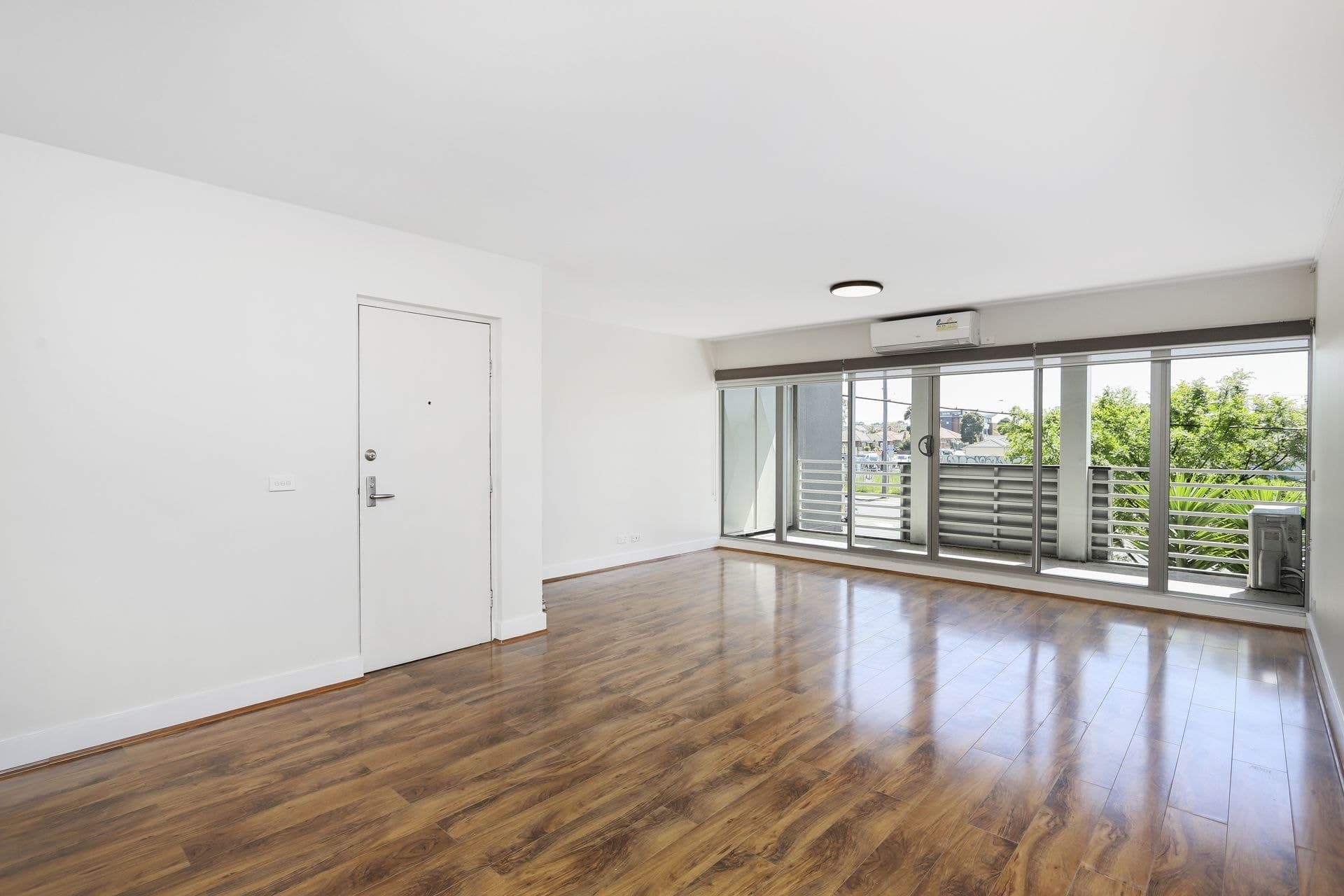 2/185 Francis Street Yarraville VIC, Yarraville - Thumbnail 3