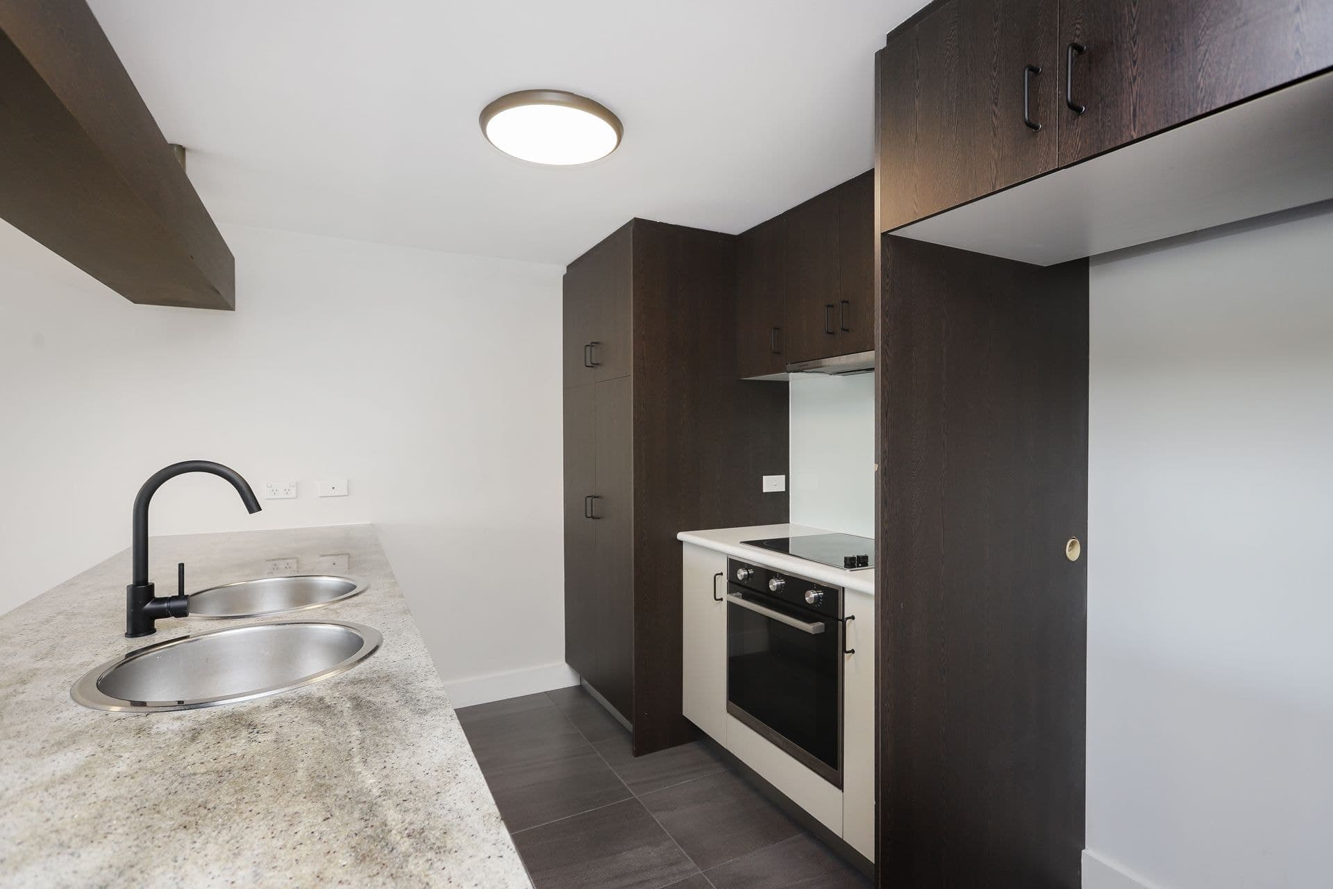 2/185 Francis Street Yarraville VIC, Yarraville - Thumbnail 7
