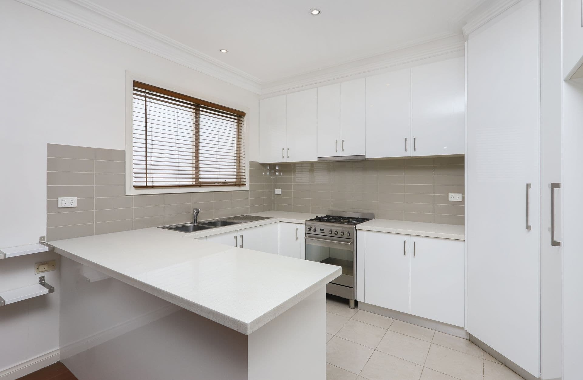 1/32 Severn Street Yarraville VIC, Yarraville - Thumbnail 3