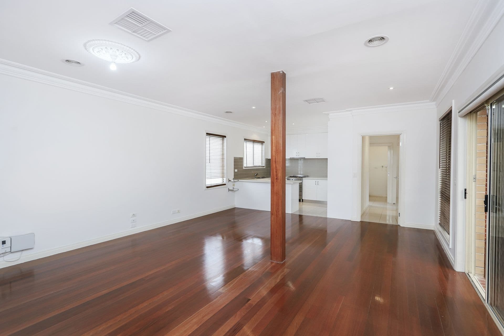 1/32 Severn Street Yarraville VIC, Yarraville - Thumbnail 4