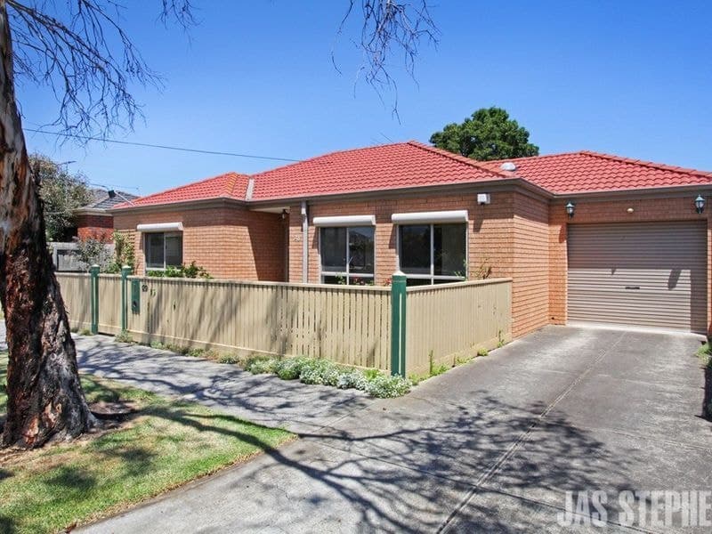29 Cyclamen Street ALTONA NORTH VIC, Altona North - Thumbnail 3