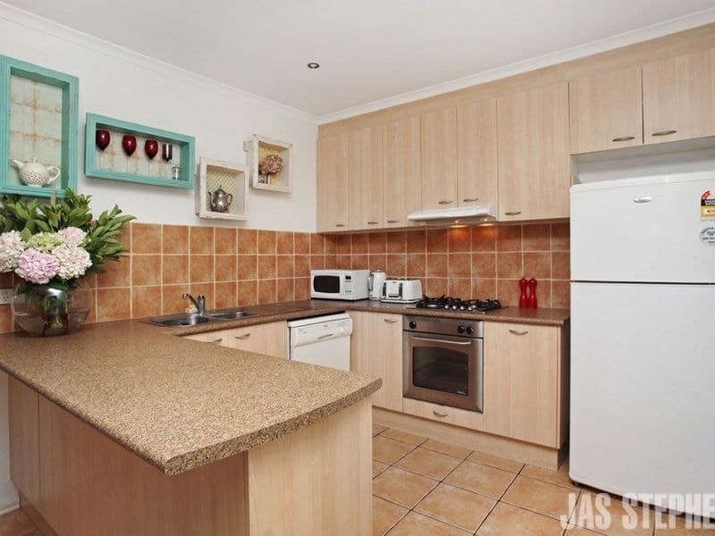 29 Cyclamen Street ALTONA NORTH VIC, Altona North - Thumbnail 7