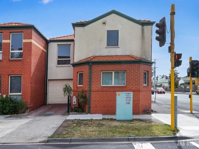 4/50 Moore Street FOOTSCRAY VIC, Footscray - Thumbnail 2