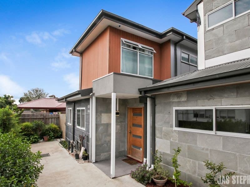 3/28 Churchill Street MAIDSTONE VIC, Maidstone - Thumbnail 2