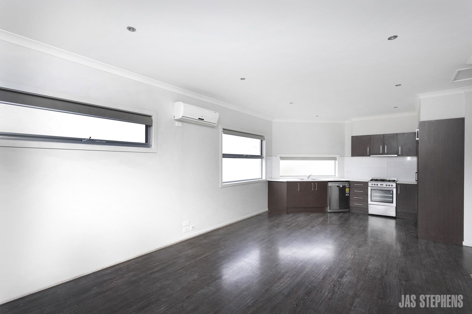 2/4 Holland Court Maidstone VIC, Maidstone - Thumbnail 4
