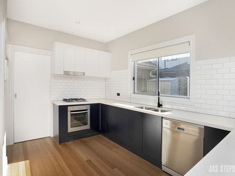 2/8 Monteith Street ALTONA NORTH VIC, Altona North - Thumbnail 4